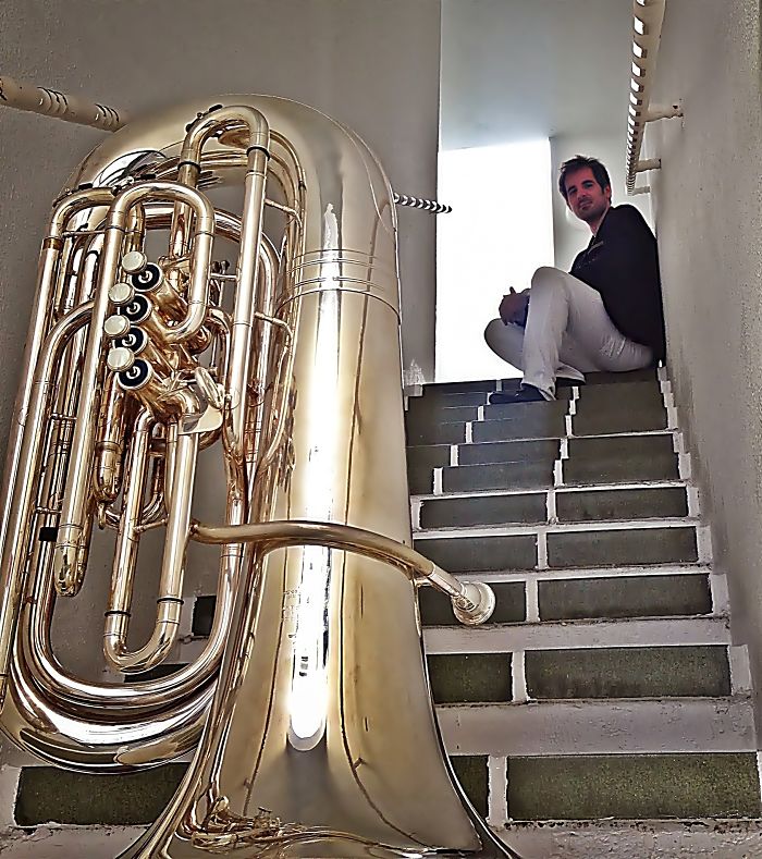 Tuba solista en la Banda Sinfónica Municipal de Las Palmas de Gran Canaria y Orquesta Sinfónica de Las Palmas.