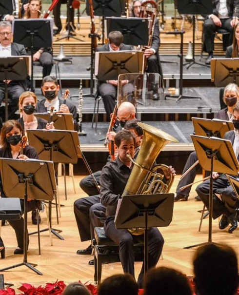 Concierto de Navidad 2021 interpretando el Concierto para tuba y orquesta de Bruce Broughton junto a la Orquesta Filarmónica de Gran Canaria.